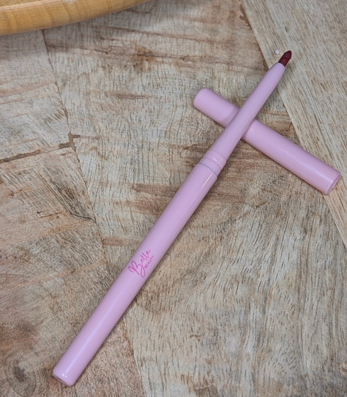 Bella Beauty Retractable Lip Liner 04