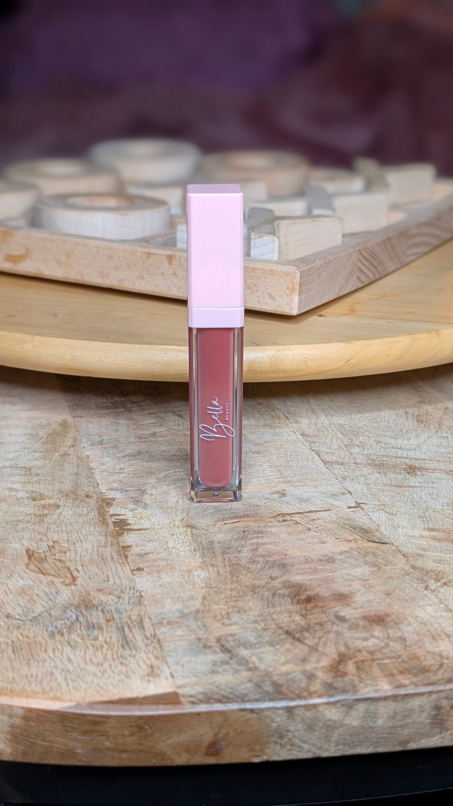 Bella Beauty Fall Collection Lipgloss Rude Brown